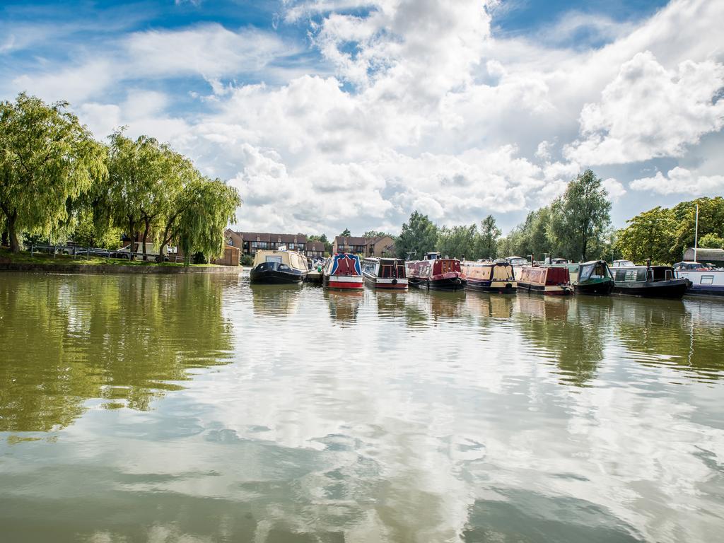 Peartree Lodge Waterside Milton Keynes Kültér fotó